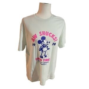 Disney H&M Mickey Mouse Mint Green Regular Fit Crew Neck Pullover TShirt Size M